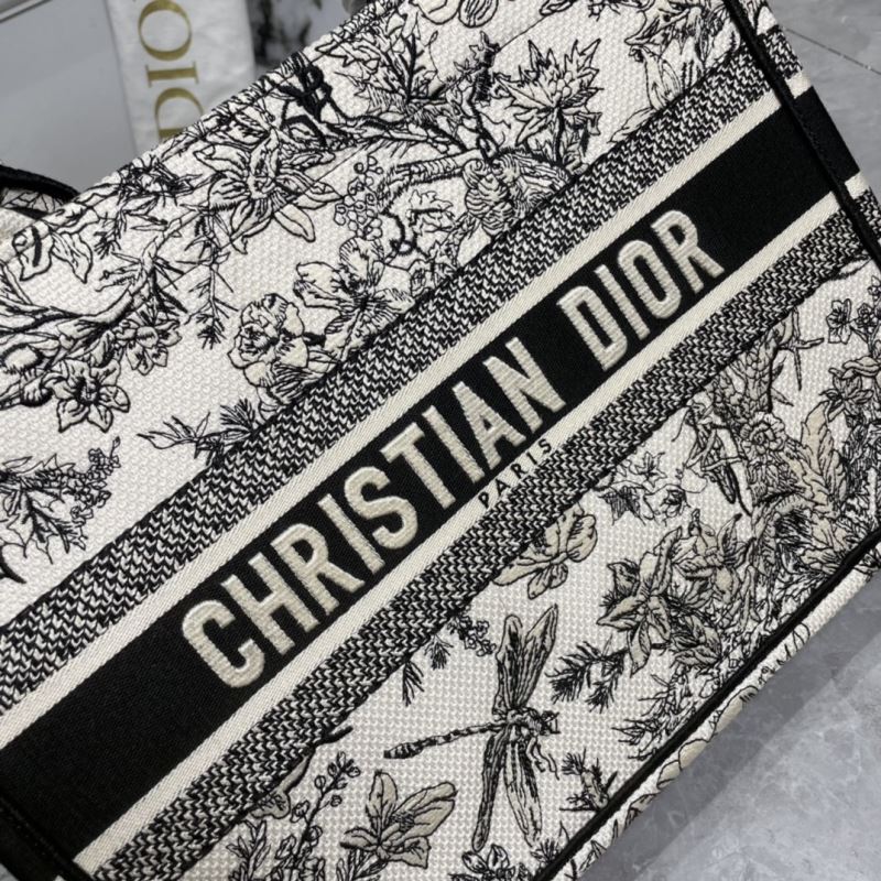 Christian Dior Shopping Bags